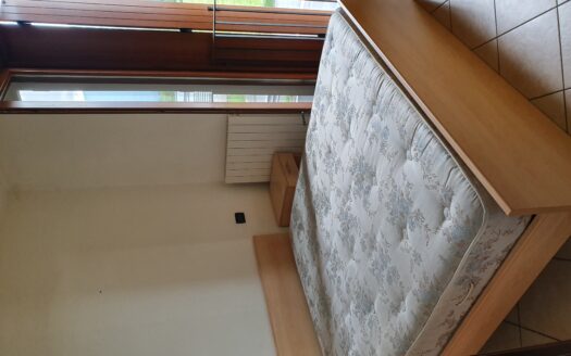 COSTA VOLPINO (BG) VENDESI BILOCALE CON BOX E CANTINA.