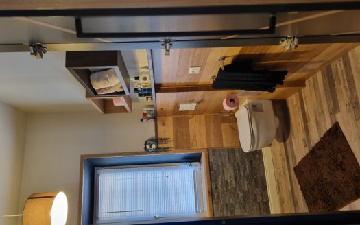 PISOGNE (BS)-ZONA CENTRALE-VENDESI CASA SEMINDIPENDENTE.