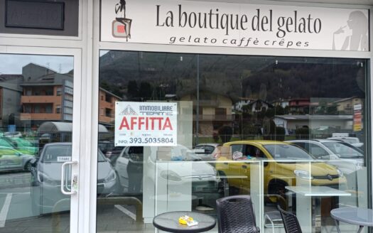 Endite Gaiano negozio affitto Renato con cartello